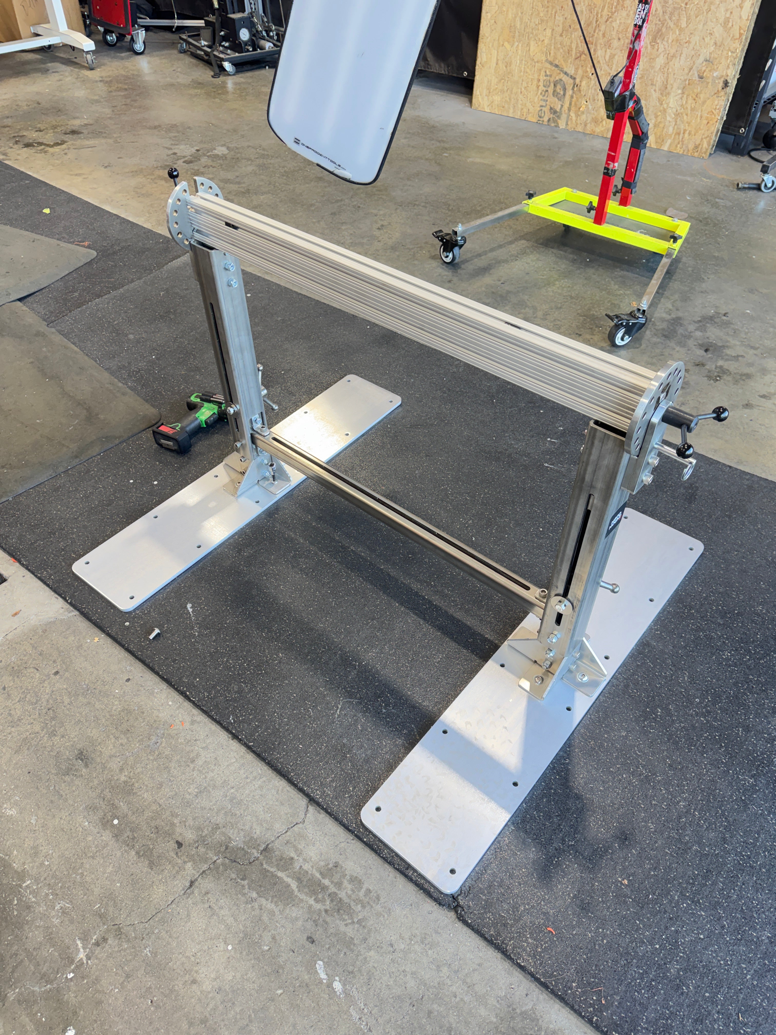 Big Foot stabilising plate